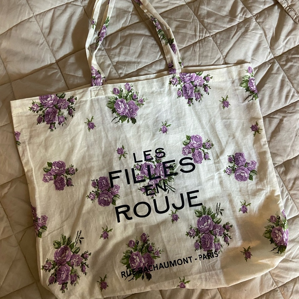 Rouje tote bag
